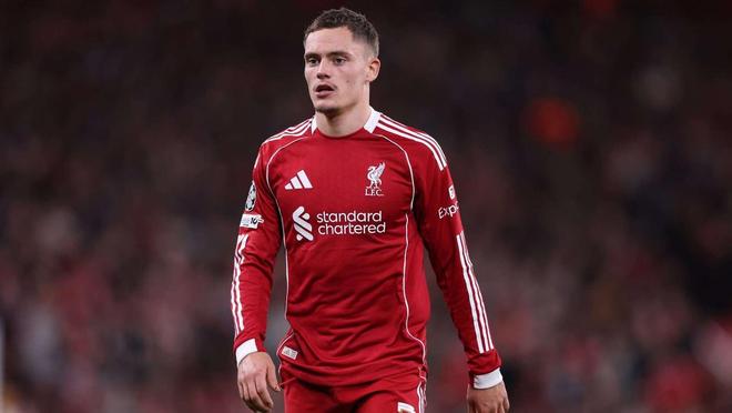 科摩罗球星在长途跋涉后称赞巴黎圣日耳曼学院“很多优秀球员”（科摩罗球星远赴而来，盛赞巴黎圣日耳曼青训营：人才济济）