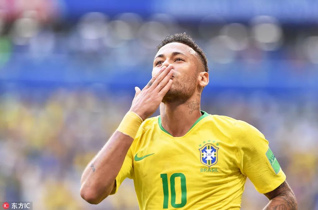 斯基拉：索默在国米的未来存疑，目前续约谈判陷入停滞（斯基拉：索默与国米续约停摆，未来去向未明）