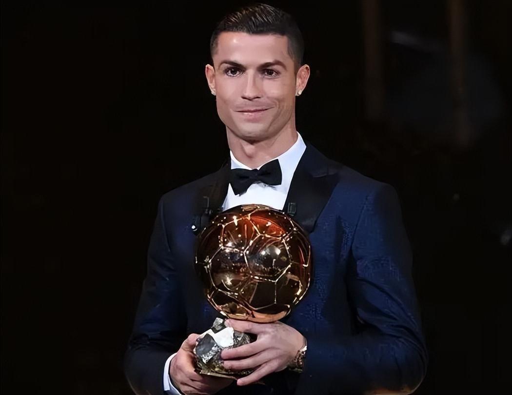 因球迷在踢阿森纳时有种族歧视行为，马竞被欧足联罚款3万欧（球迷对阵阿森纳时涉种族歧视，马竞遭欧足联处以3万欧元罚款）